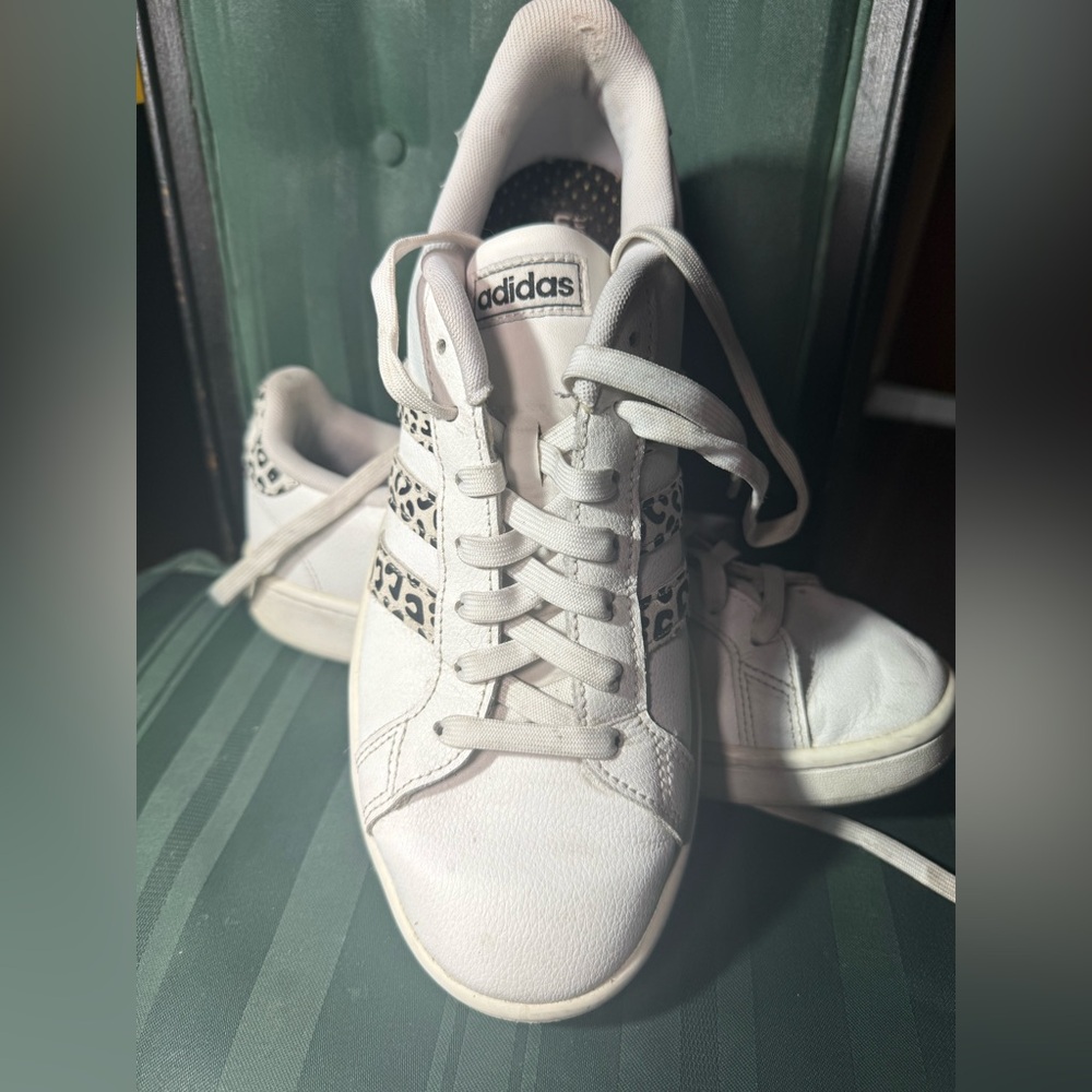 Size 9.5 Adidas Women's‎ White Sneakers with Grey and Black Animal Print